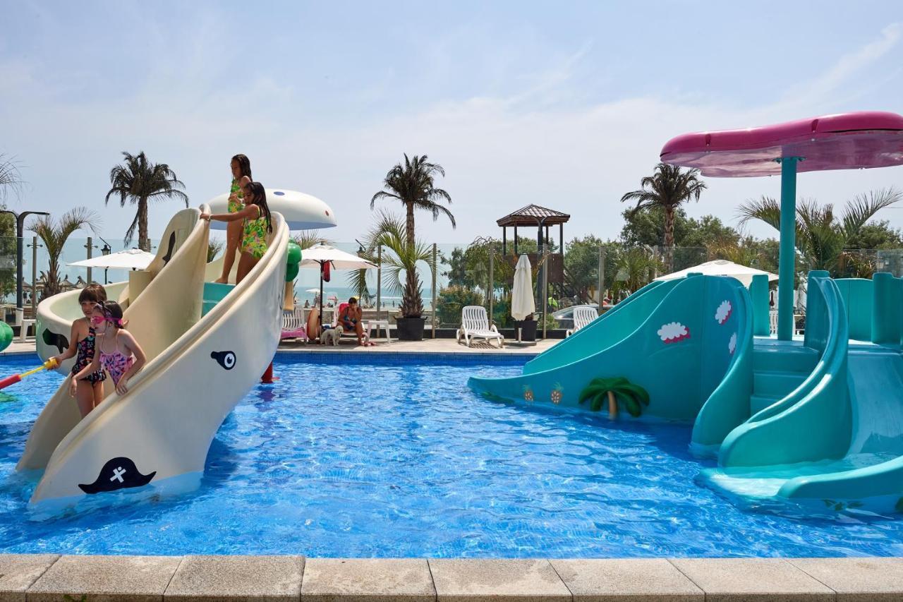 Melisea Aparthotel Pool & Spa Mamaia Nord Năvodari Zewnętrze zdjęcie