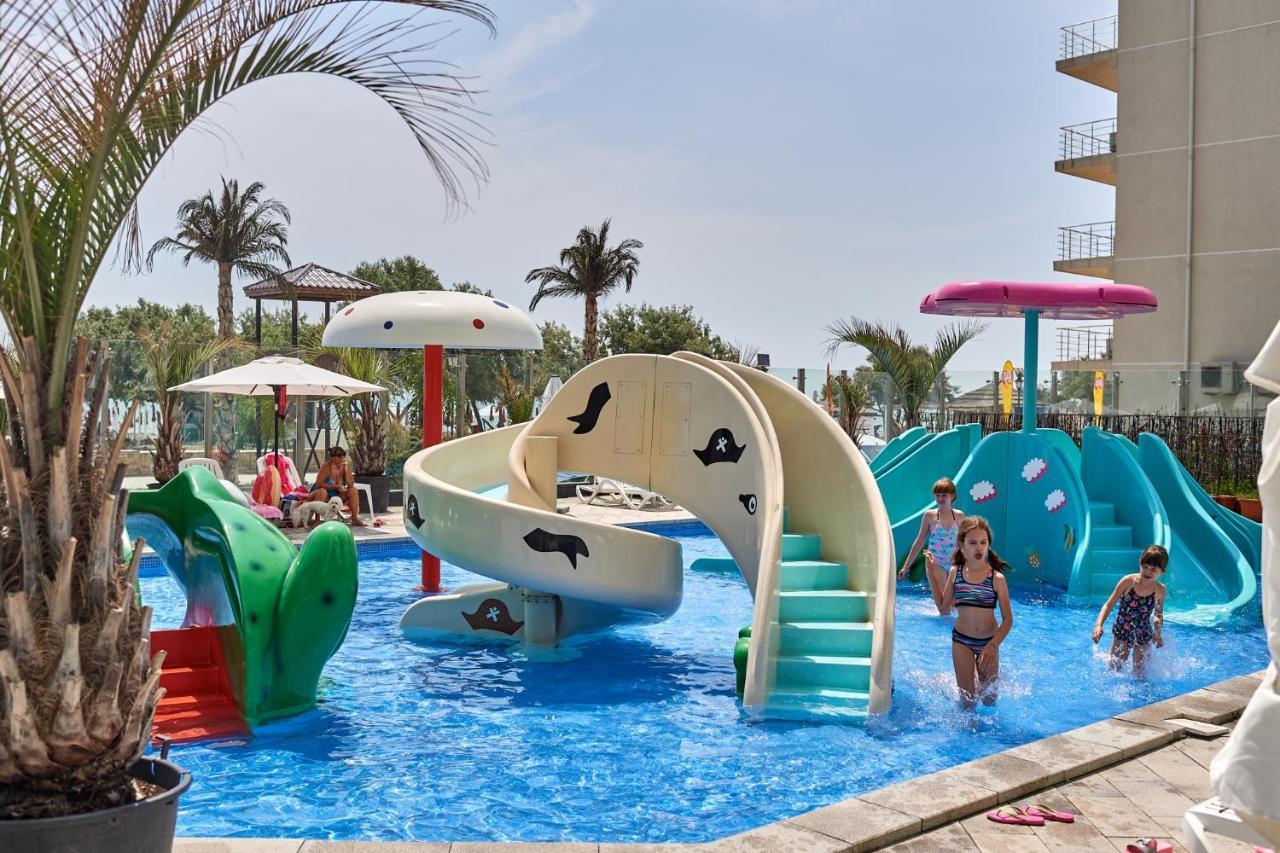 Melisea Aparthotel Pool & Spa Mamaia Nord Năvodari Zewnętrze zdjęcie